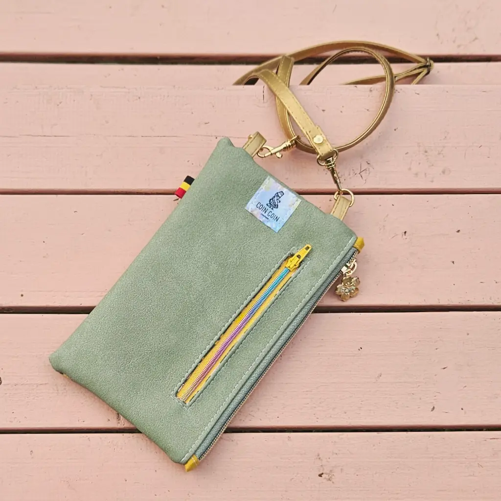 2025-05-20 18.03.52-1.webp